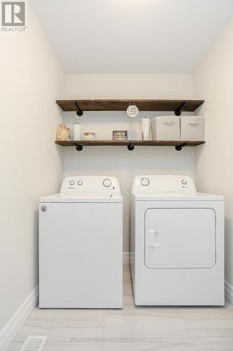 7 Oxford Terrace, St. Thomas, ON - Indoor Photo Showing Laundry Room