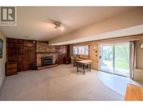 155 Cedar Avenue, Kaleden, BC - Indoor With Fireplace