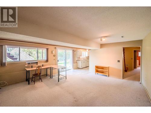 155 Cedar Avenue, Kaleden, BC - Indoor