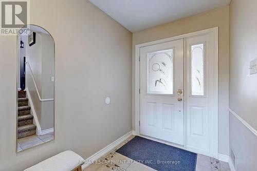 5006 Brady Avenue, Burlington, ON - Indoor Photo Showing Other Room