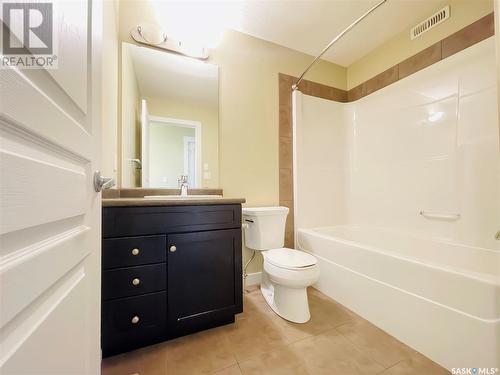 3641 Green Bank Road, Regina, SK - Indoor Photo Showing Bathroom