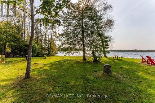 33 Hillcrest Avenue, Kawartha Lakes, ON - Outdoor With Body Of Water With View