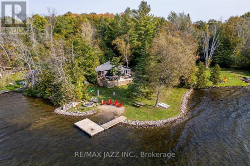 33 Hillcrest Avenue, Kawartha Lakes, ON - Outdoor With Body Of Water With View