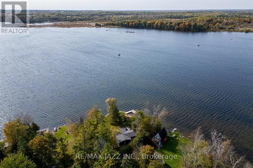 33 Hillcrest Avenue, Kawartha Lakes, ON - Outdoor With Body Of Water With View