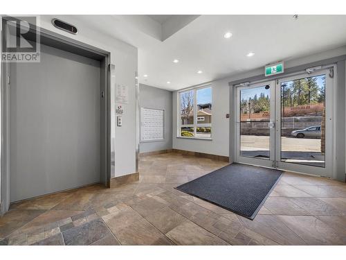 1990 Upper Sundance Drive Unit# 3315, West Kelowna, BC - Indoor Photo Showing Other Room