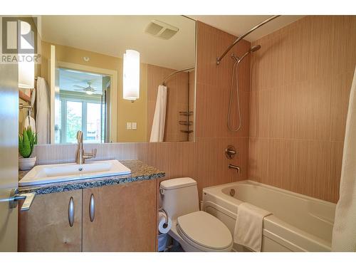 7343 Okanagan Landing Road Unit# 1121, Vernon, BC - Indoor Photo Showing Bathroom