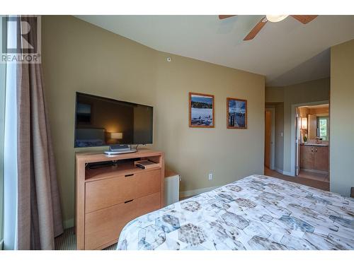 7343 Okanagan Landing Road Unit# 1121, Vernon, BC - Indoor Photo Showing Bedroom