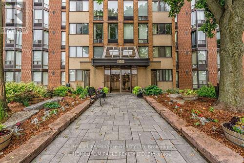 507 - 1530 Pickering Parkway, Pickering, ON - Outdoor With Facade