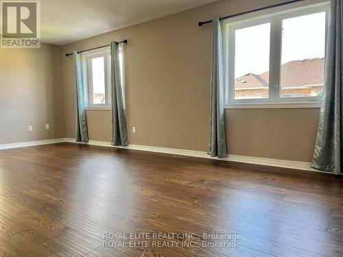 20 Rothbury Road, Richmond Hill, ON - Indoor Photo Showing Other Room