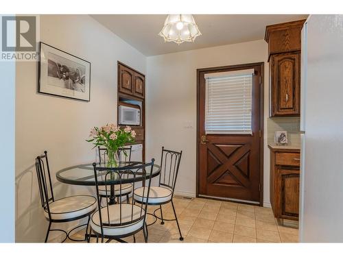 3851 Carnation  Drive, Trail, BC - Indoor Photo Showing Dining Room