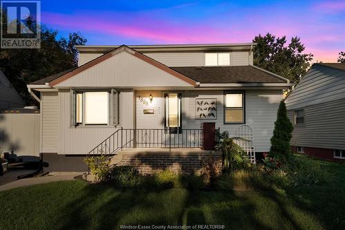 1828 Olive Road, Windsor, ON - Outdoor With Deck Patio Veranda