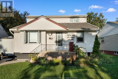 1828 Olive Road, Windsor, ON - Outdoor With Deck Patio Veranda