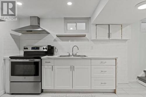 1828 Olive Road, Windsor, ON - Indoor Photo Showing Kitchen With Double Sink