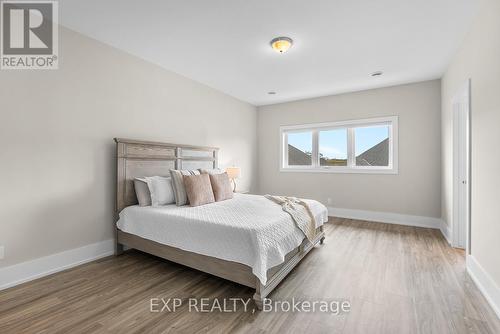 1030 Hansler Road, Welland, ON - Indoor Photo Showing Bedroom