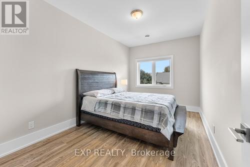 1030 Hansler Road, Welland, ON - Indoor Photo Showing Bedroom