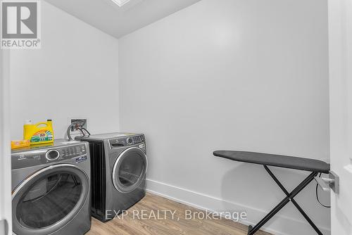 1030 Hansler Road, Welland, ON - Indoor Photo Showing Laundry Room