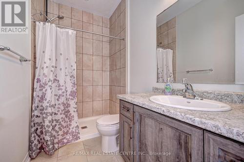 261 Woodbine Avenue, Kitchener, ON - Indoor Photo Showing Bathroom