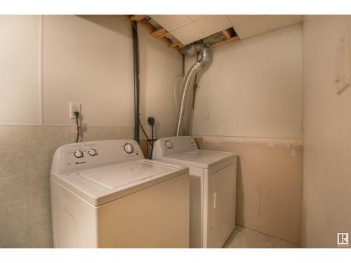 13840 24 St Nw, Edmonton, AB - Indoor Photo Showing Laundry Room