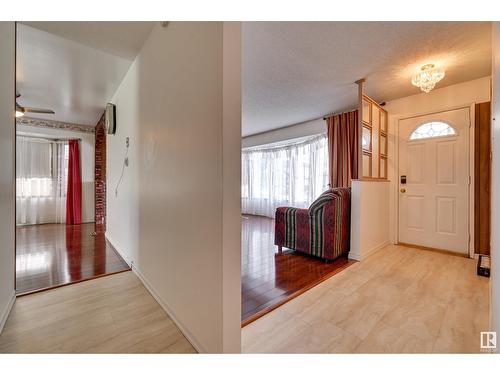 13224 66 St Nw, Edmonton, AB - Indoor Photo Showing Other Room