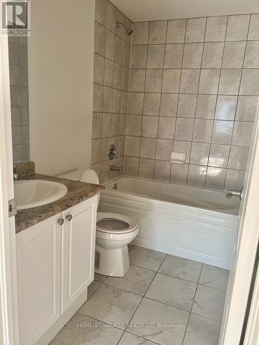 40 420 Linden Drive, Cambridge, ON - Indoor Photo Showing Bathroom