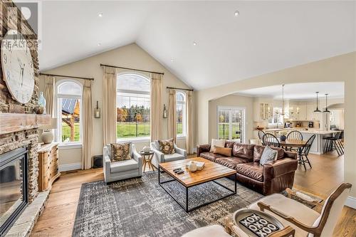 1068 Wyatt Road, Hamilton, ON - Indoor Photo Showing Living Room With Fireplace