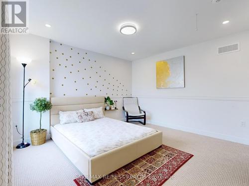 158 Mount Albion Road, Hamilton, ON - Indoor Photo Showing Bedroom