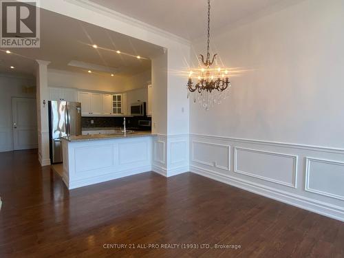 304 - 323 George Street, Cobourg, ON - Indoor Photo Showing Kitchen