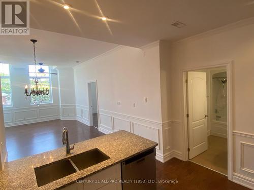 304 - 323 George Street, Cobourg, ON - Indoor Photo Showing Kitchen