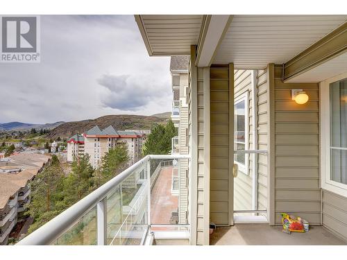 3220 Centennial Drive Unit# 312, Vernon, BC - Outdoor With Exterior