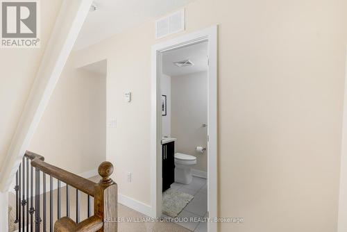 3 - 26 Ernest Avenue, Toronto, ON - Indoor