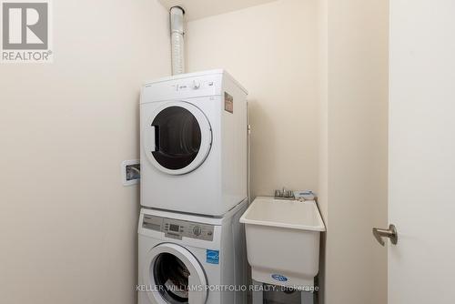 3 - 26 Ernest Avenue, Toronto, ON - Indoor Photo Showing Laundry Room