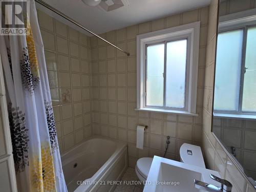 109 Norton Avenue, Toronto, ON - Indoor Photo Showing Bathroom