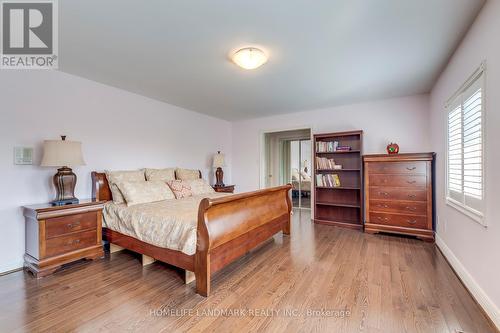 1636 Sagewood Court, Mississauga, ON - Indoor Photo Showing Bedroom