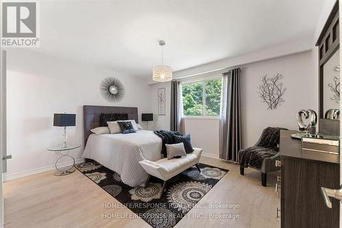 919 Streamway Crescent, Mississauga, ON - Indoor Photo Showing Bedroom