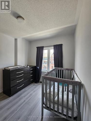 1084 Lockie Drive, Oshawa, ON - Indoor Photo Showing Bedroom