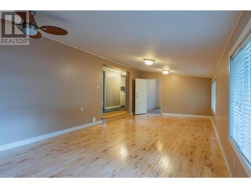 2709 Fir Drive, South Slocan, BC - Indoor Photo Showing Other Room