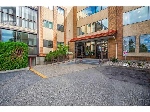 489 Highway 33 W Unit# 125, Kelowna, BC - Outdoor