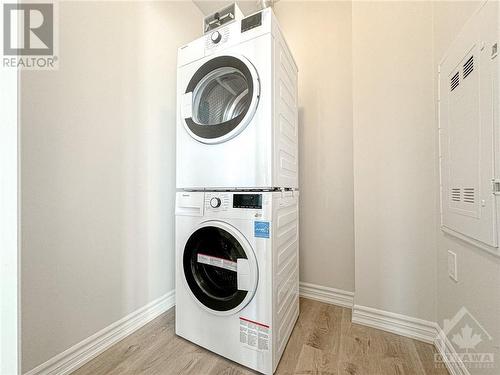 397 Codd'S Road Unit#210, Ottawa, ON - Indoor Photo Showing Laundry Room