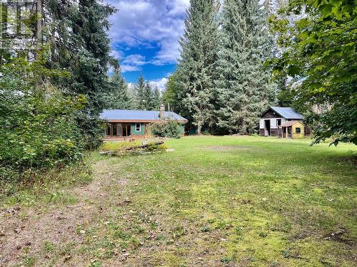 3530 Malakwa Loop Road, Malakwa, BC 