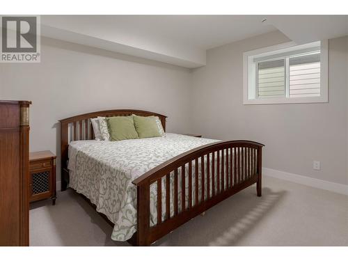 2082 Ryegrass Road, Kelowna, BC - Indoor Photo Showing Bedroom