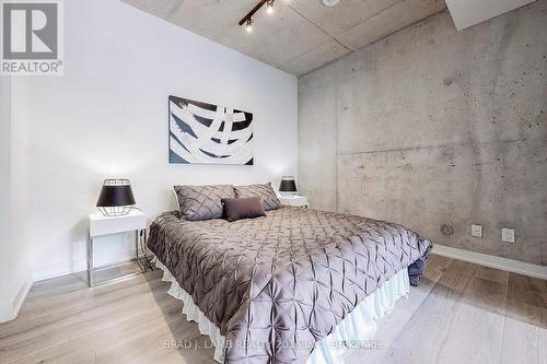 609 - 55 Ontario Street, Toronto, ON - Indoor Photo Showing Bedroom