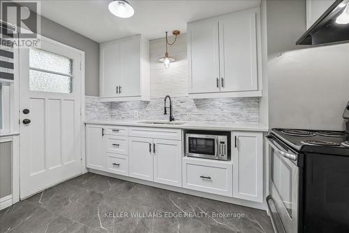 5 Howard Avenue, St. Catharines, ON - Indoor Photo Showing Kitchen