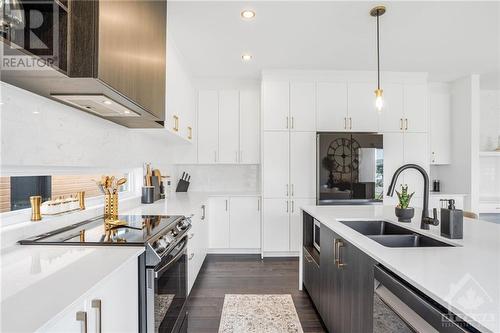 1311 Diamond Street, Clarence-Rockland, ON - Indoor Photo Showing Kitchen With Stainless Steel Kitchen With Double Sink With Upgraded Kitchen