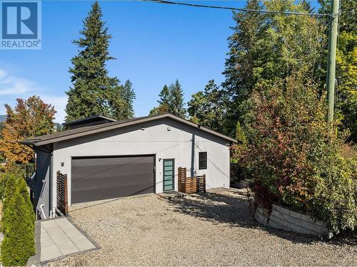 740 4 Avenue Se, Salmon Arm, BC 