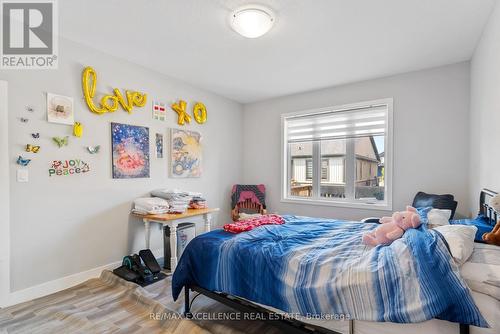 35 - 745 Chelton Road, London, ON - Indoor Photo Showing Bedroom