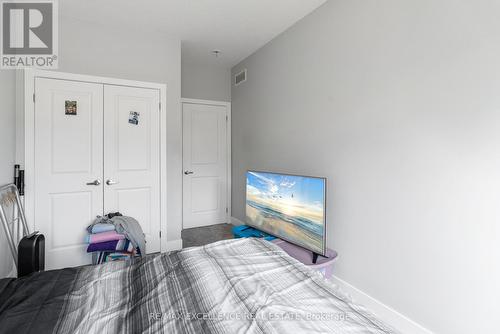 35 - 745 Chelton Road, London, ON - Indoor Photo Showing Bedroom