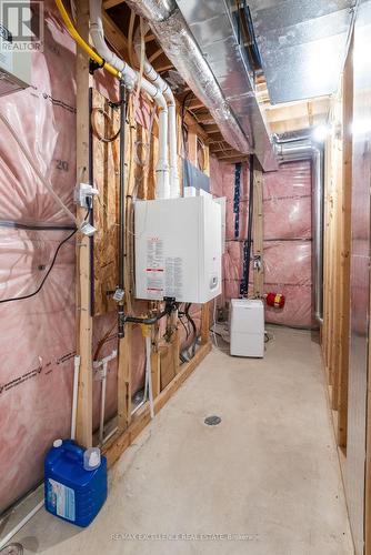 35 - 745 Chelton Road, London, ON - Indoor Photo Showing Basement