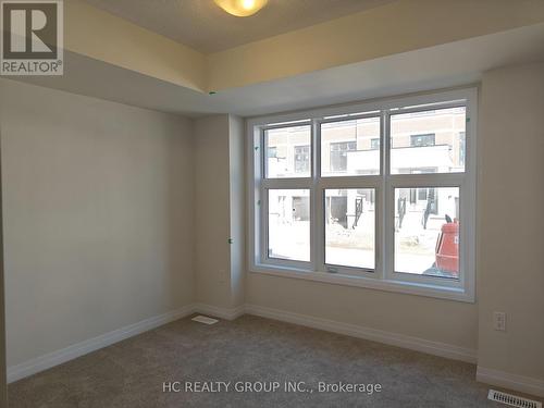 34 Millman Lane, Richmond Hill, ON - Indoor Photo Showing Other Room