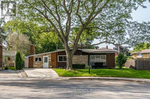 10 Vera Court, Hamilton, ON 