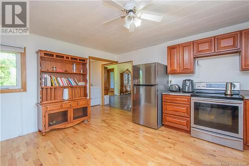 1833 Route 960, Upper Cape, NB - Indoor Photo Showing Kitchen